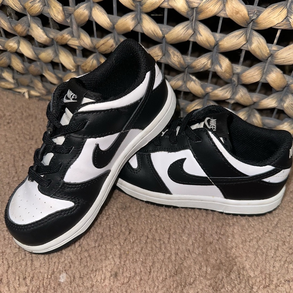 Panda Dunks- 10c